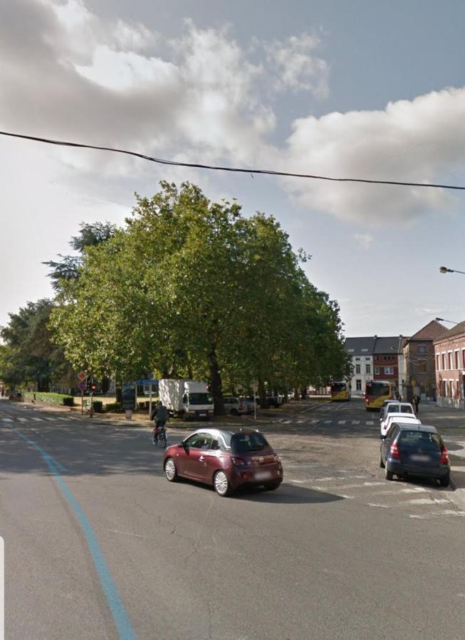 Le Petit Luxembourg Lägenhet Montignies-sur-Sambre Exteriör bild